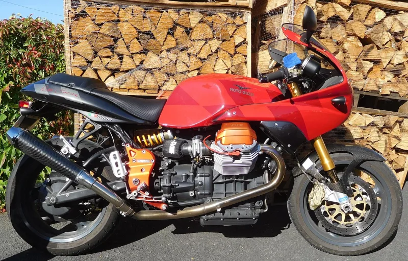 2004 Moto Guzzi V11 Le Mans Rosso Corsa