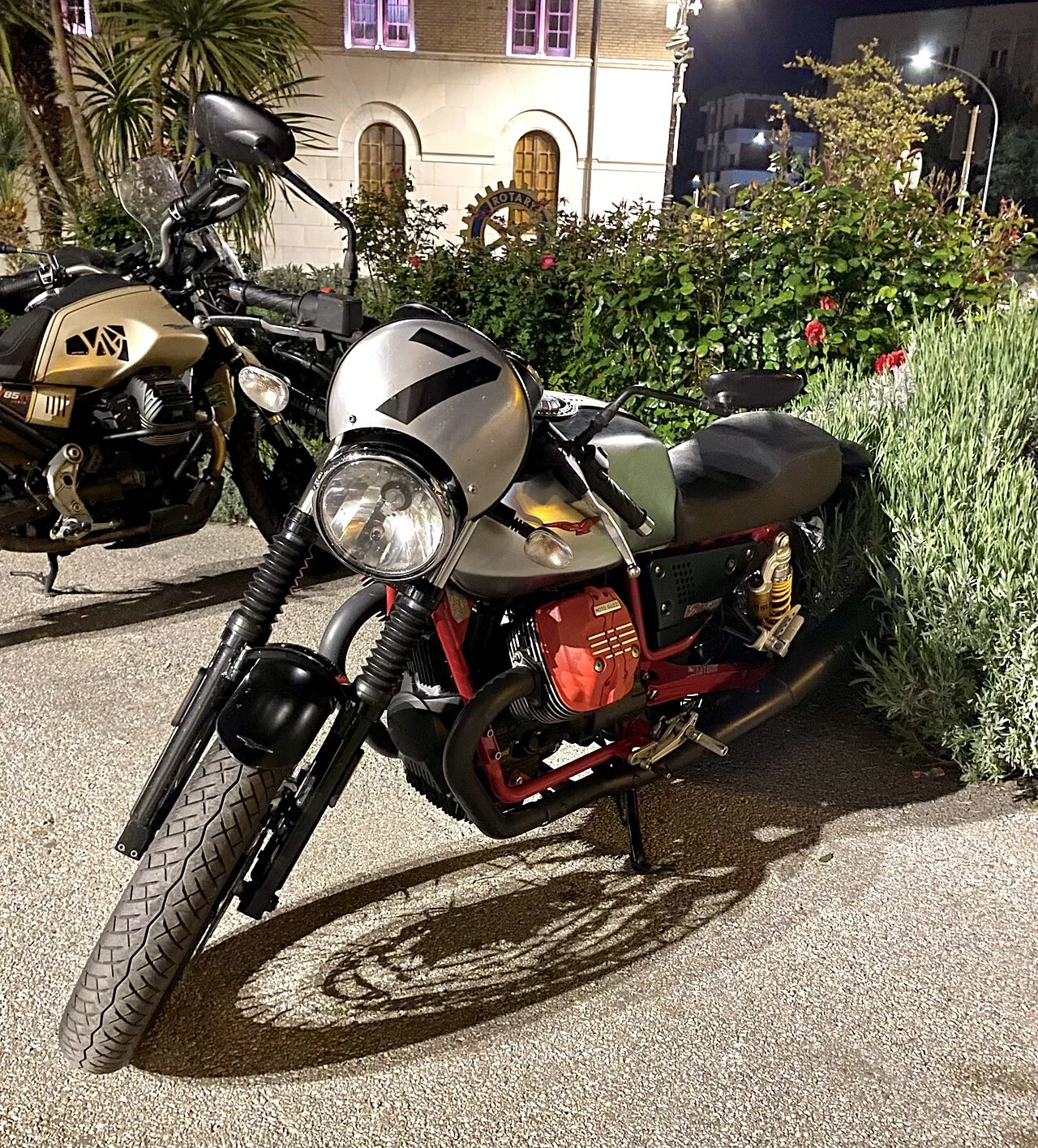 2020 Moto Guzzi V7 III Racer