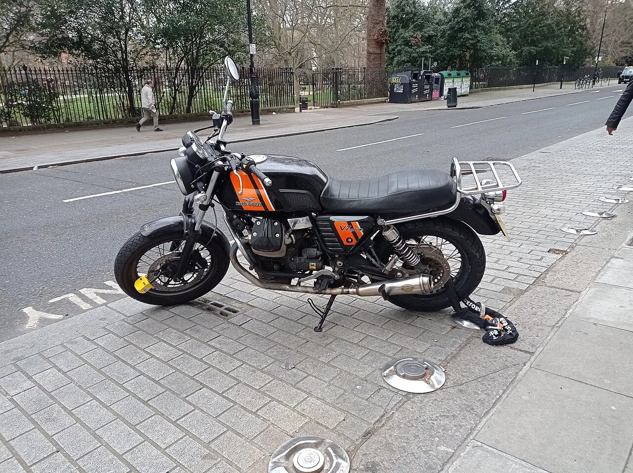 2024 Moto Guzzi V7 Special