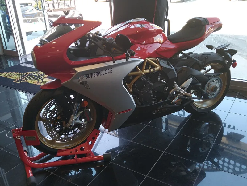 2024 MV Agusta Superveloce 800 Motosiklet
