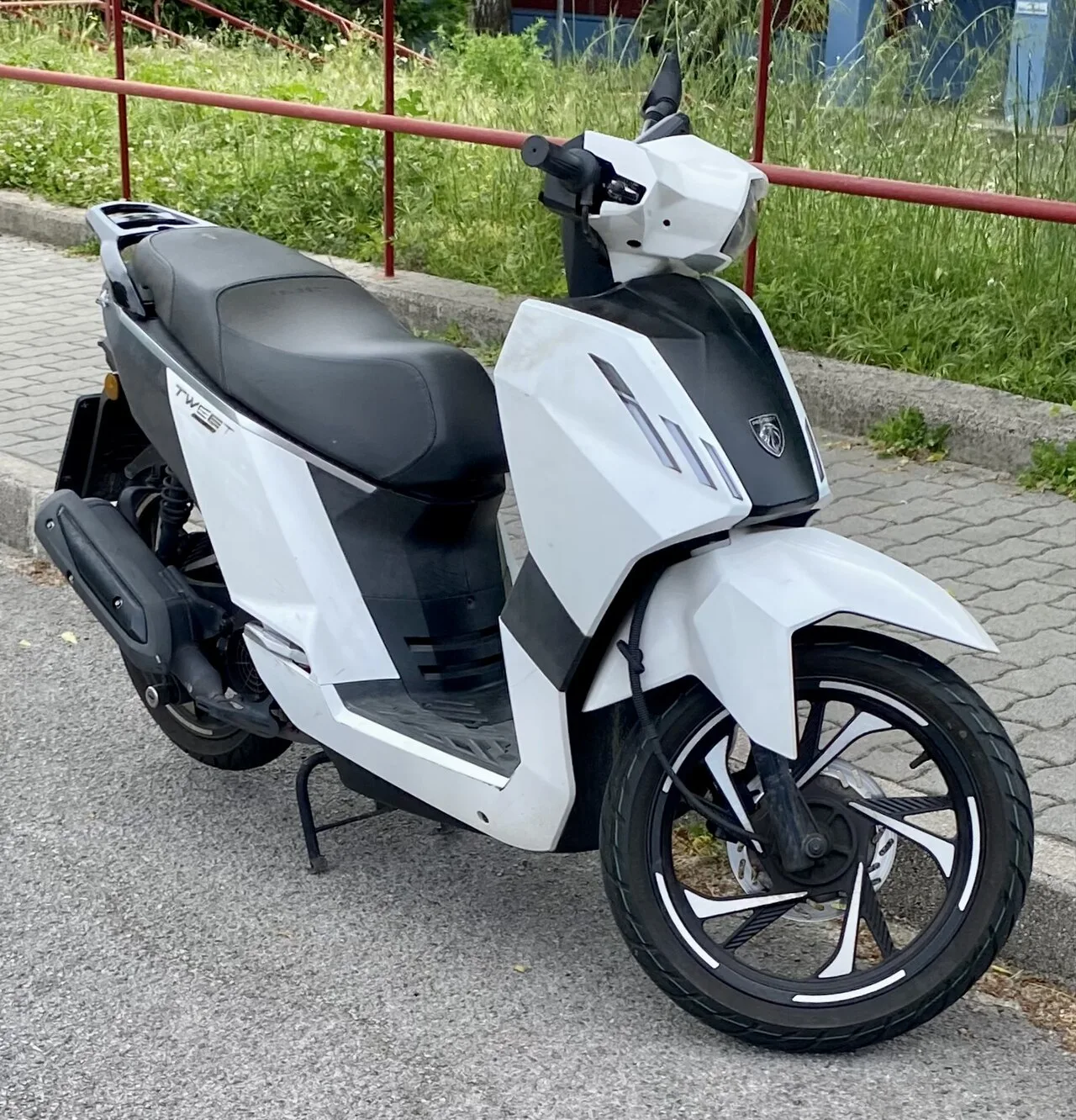 2023 Peugeot Tweet 125 Active