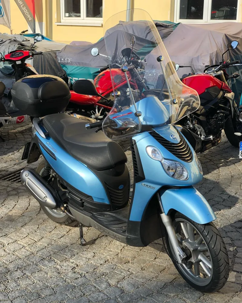 2008 Piaggio Carnaby 200 Motorrad