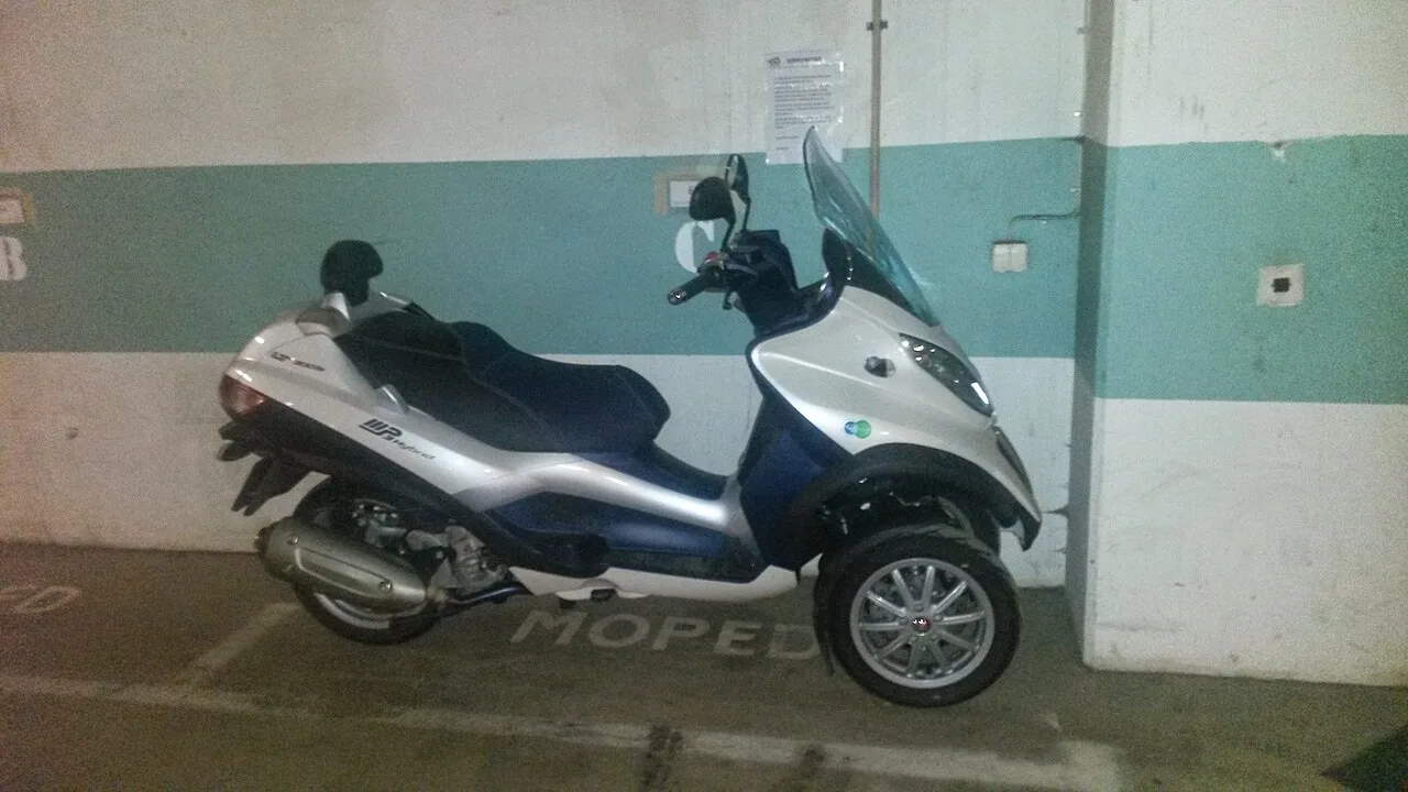 2024 Piaggio MP3 300