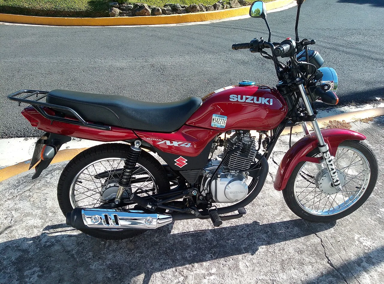 2020 Suzuki AX4