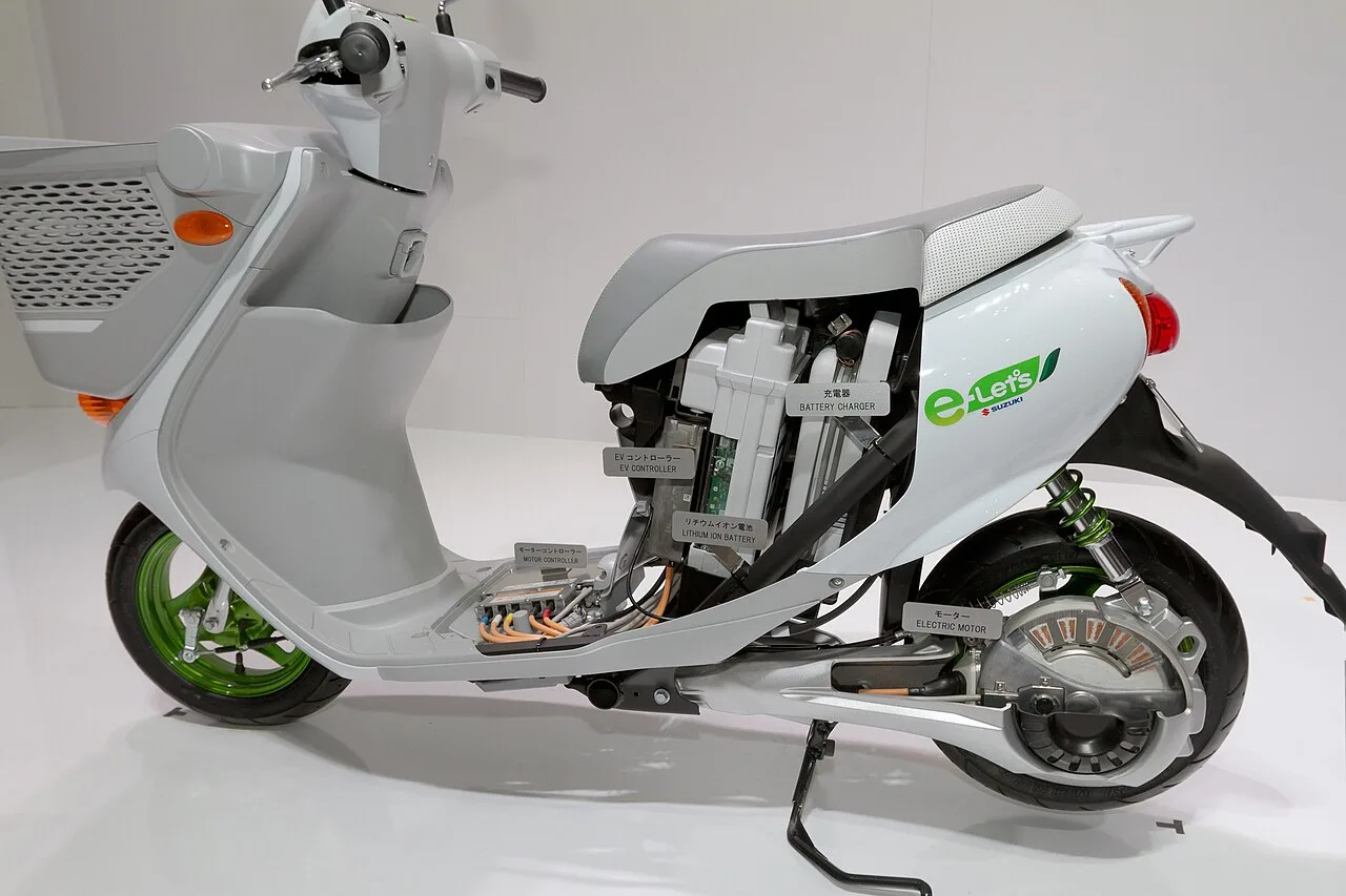 2018 Suzuki e-Lets