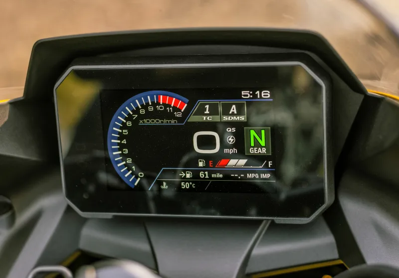 Suzuki GSX-8R Kiiro Limited Edition (2025) Specs 2026