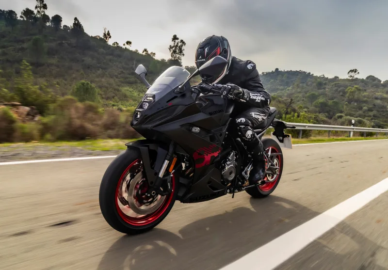 Suzuki GSX-8R 2026