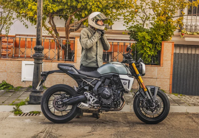 Suzuki GSX-8TT 2026