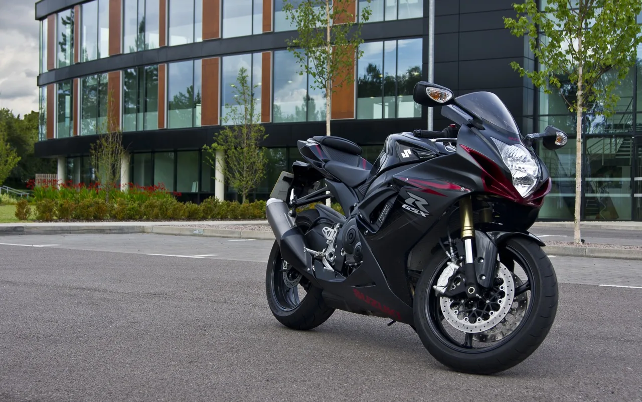 2025 Suzuki GSX-R750