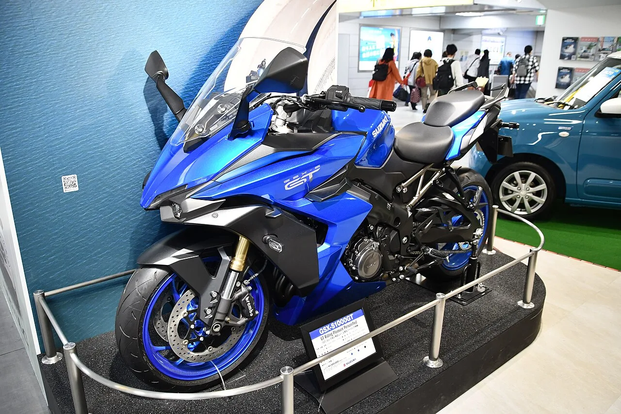 2025 Suzuki GSX-S1000GT