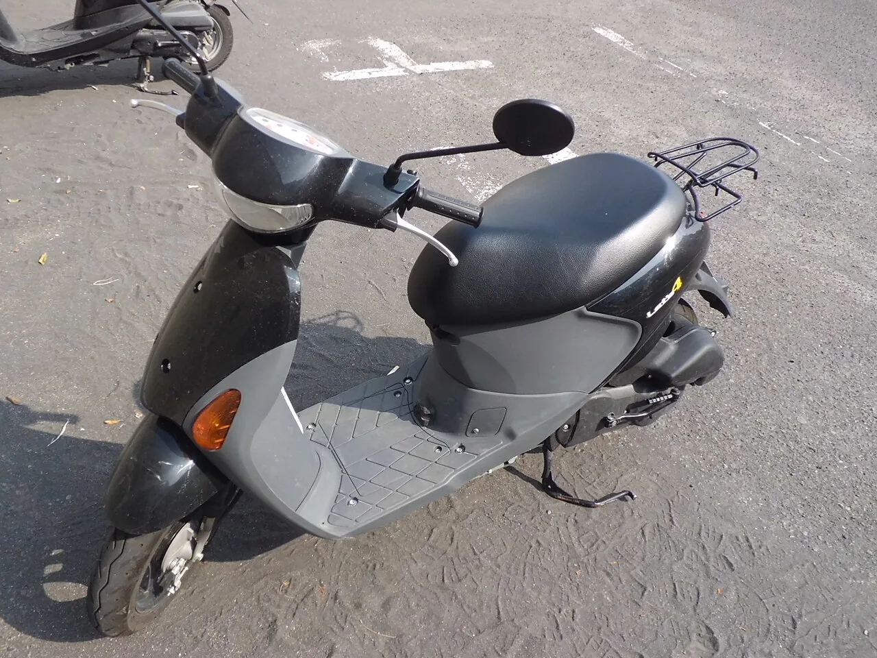 2012 Suzuki Lets4