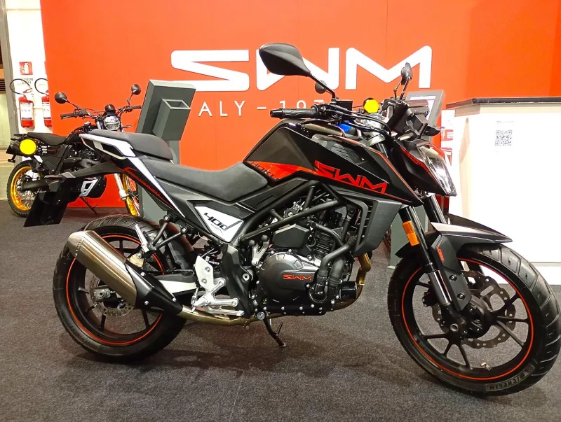 2025 SWM Hoku 400 Motorrad