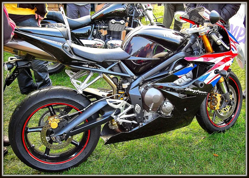 2016 Triumph Daytona 675