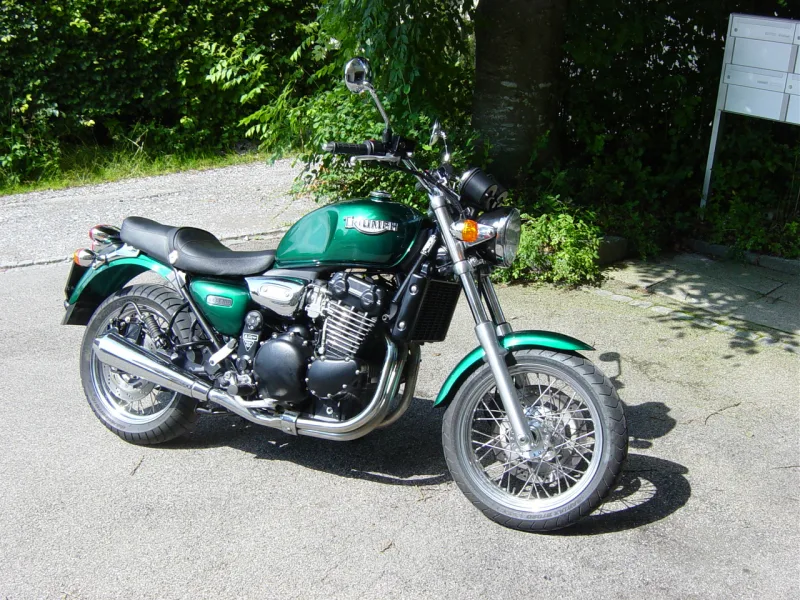 2001 Triumph Legend TT