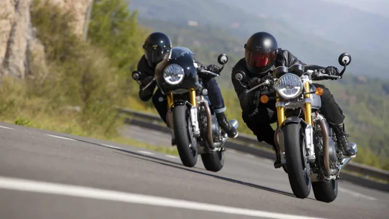 Triumph Thruxton 2026