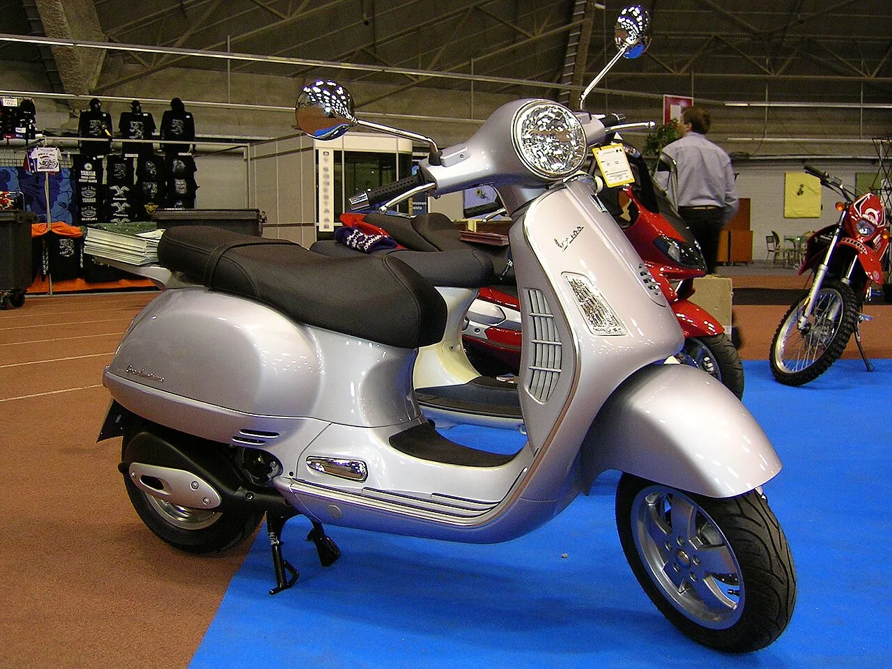 2007 Vespa GT 200