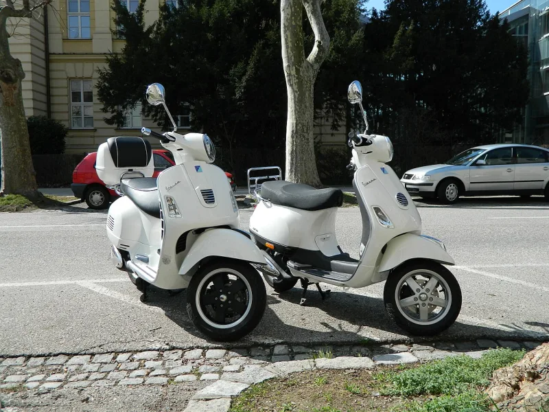 2008 Vespa LX50