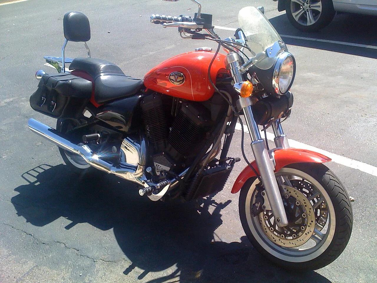 2000 Victory V92SC
