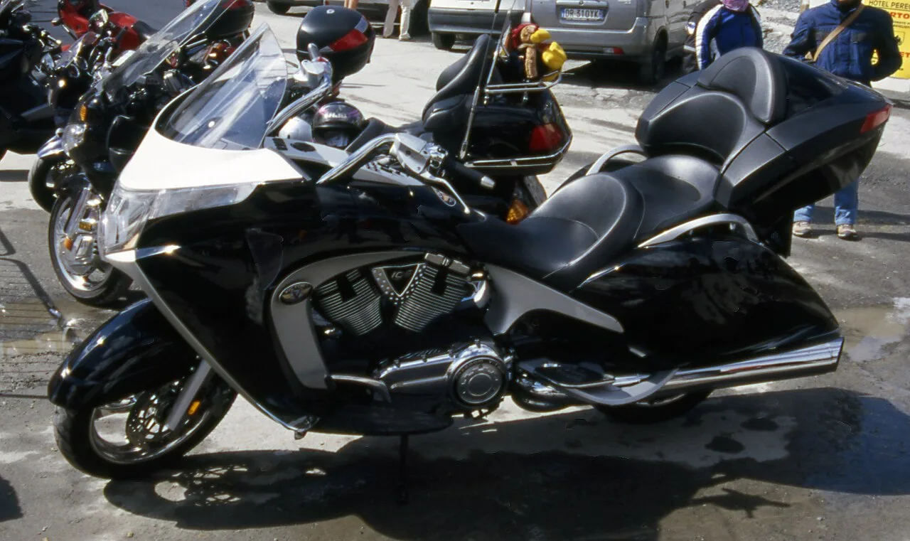 2018 Victory Vision