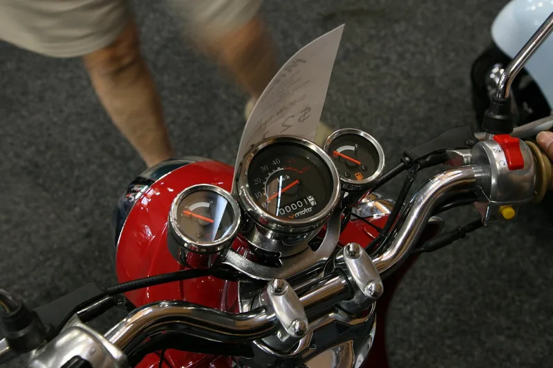 2015 Vmoto Milan Motorrad