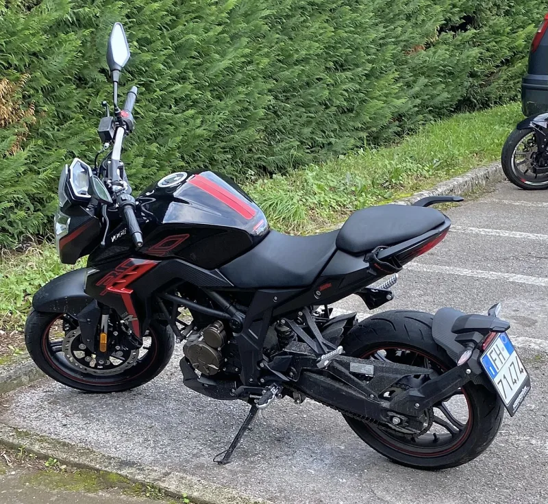 2023 Voge Brivido 300R Motorcycle