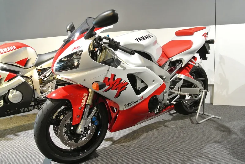 2024 Yamaha R1