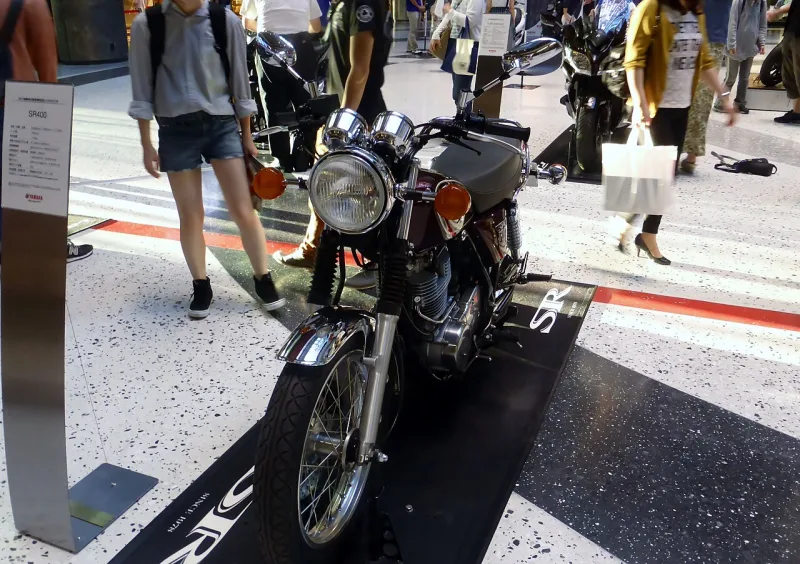 2019 Yamaha SR400