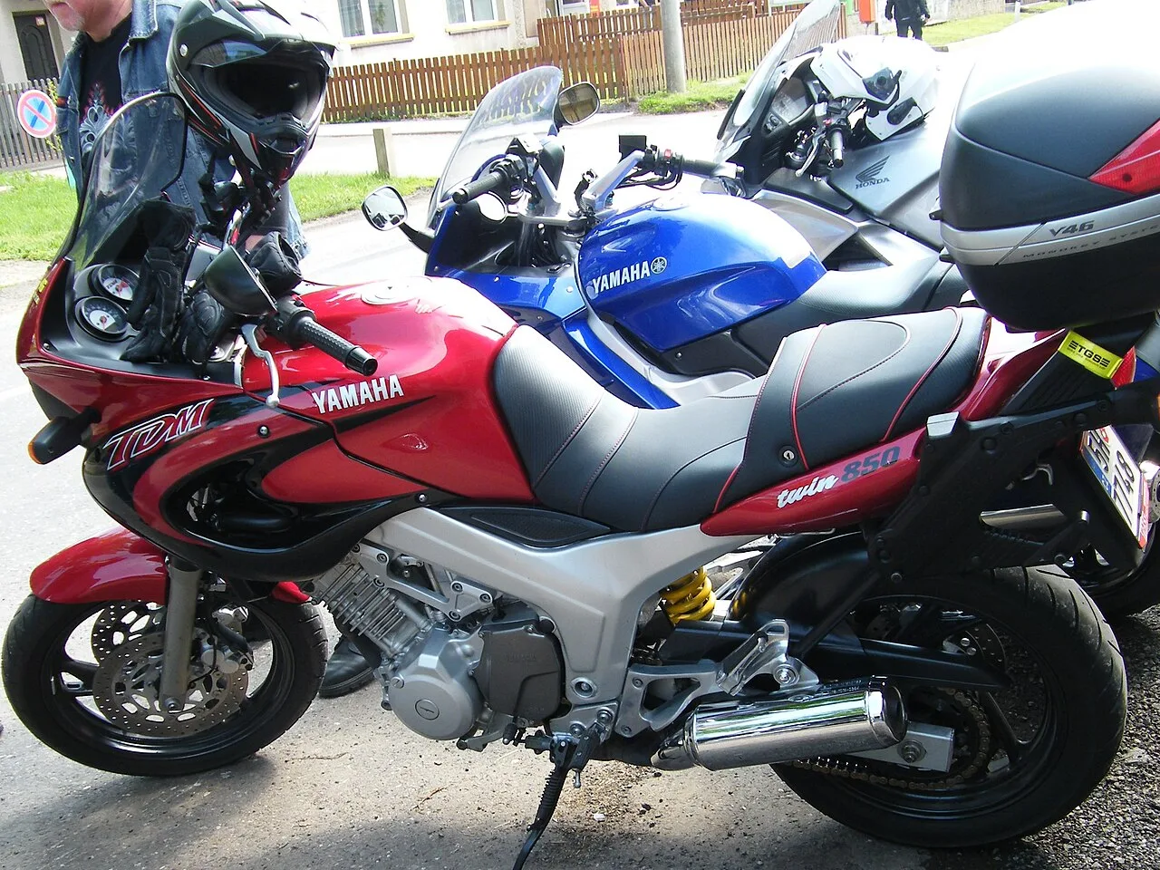 2001 Yamaha TDM 850