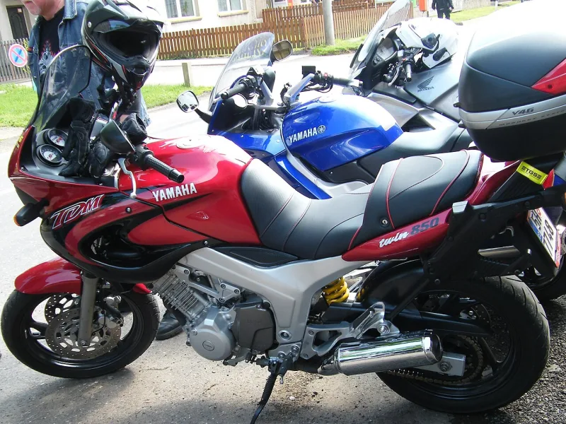 2001 Yamaha TDM 850