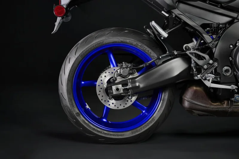Yamaha YZF-R9 2026